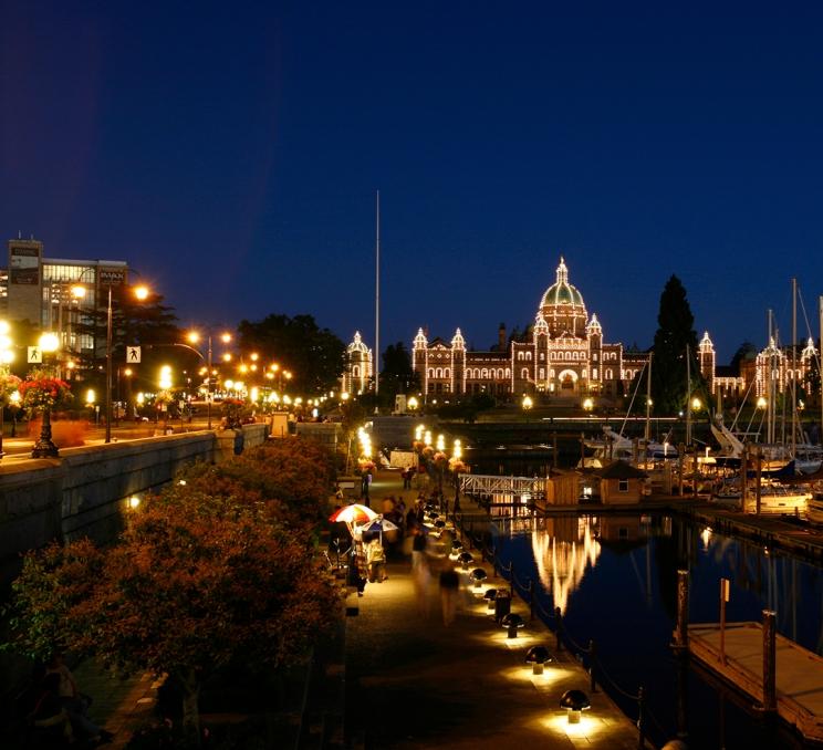 The Lower Causeway of the Inner Harbour at night in Victoria, BC